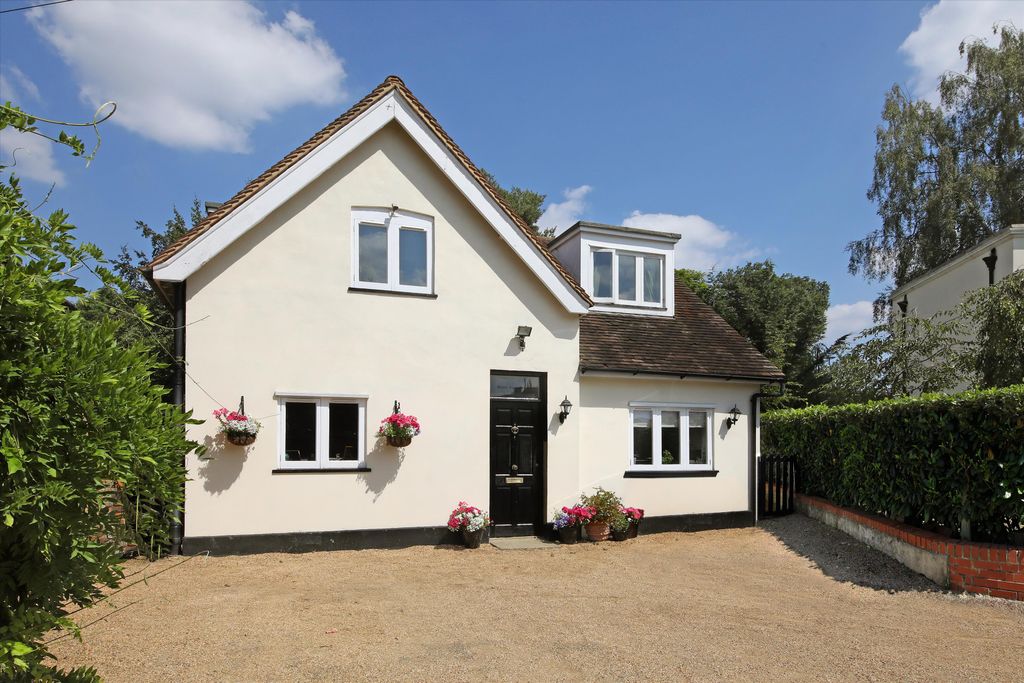 Property photo 3 of 20 Image