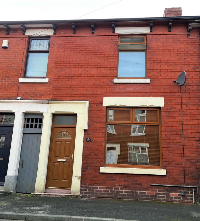 Property photo 1 of 16
