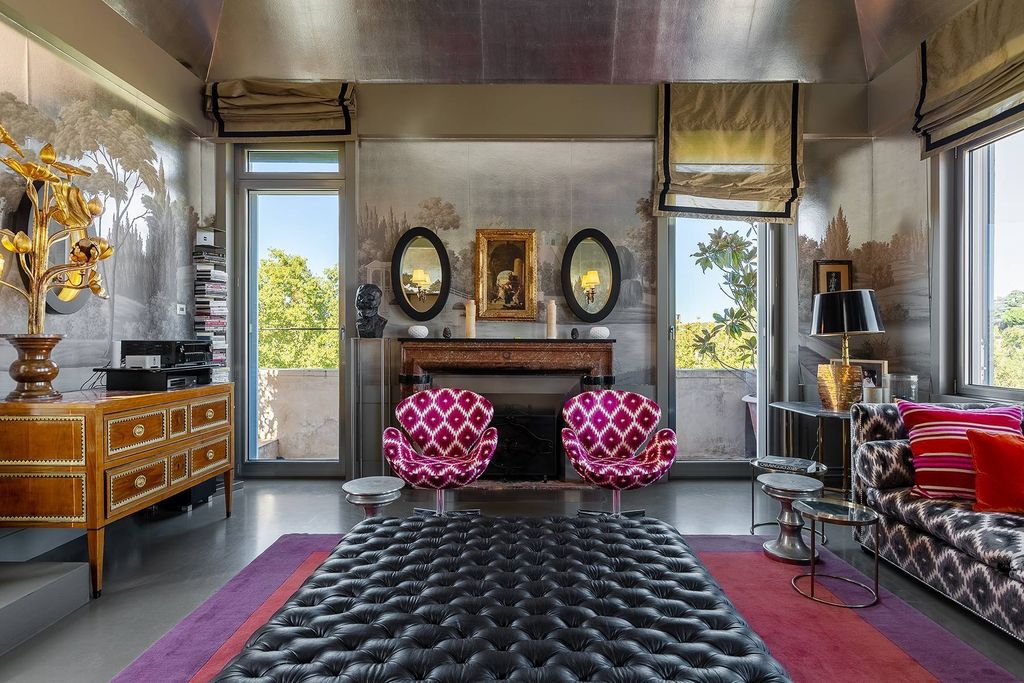 Property photo 1 of 25