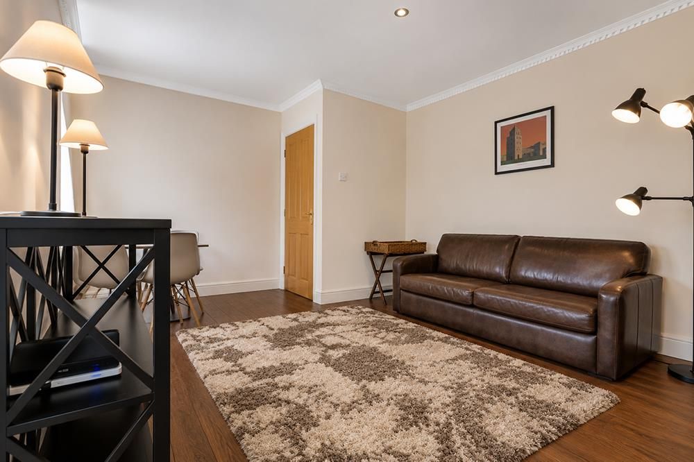 Property photo 2 of 5 01+.Jpg
