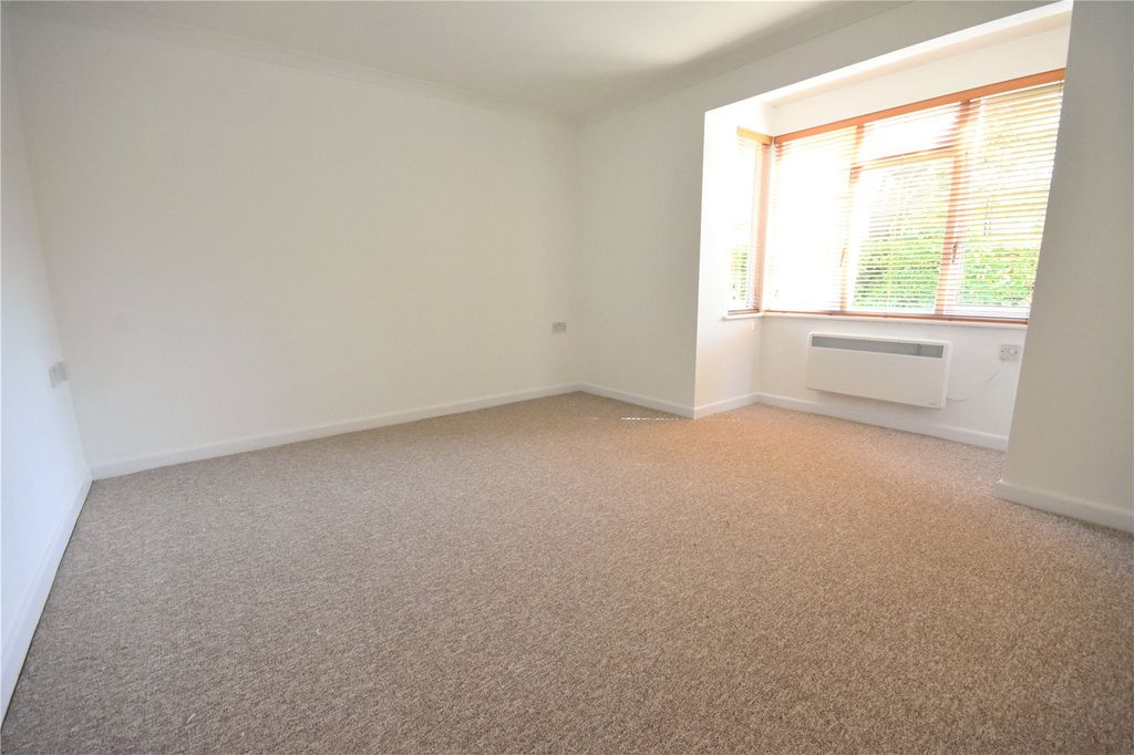 Property photo 3 of 7 3