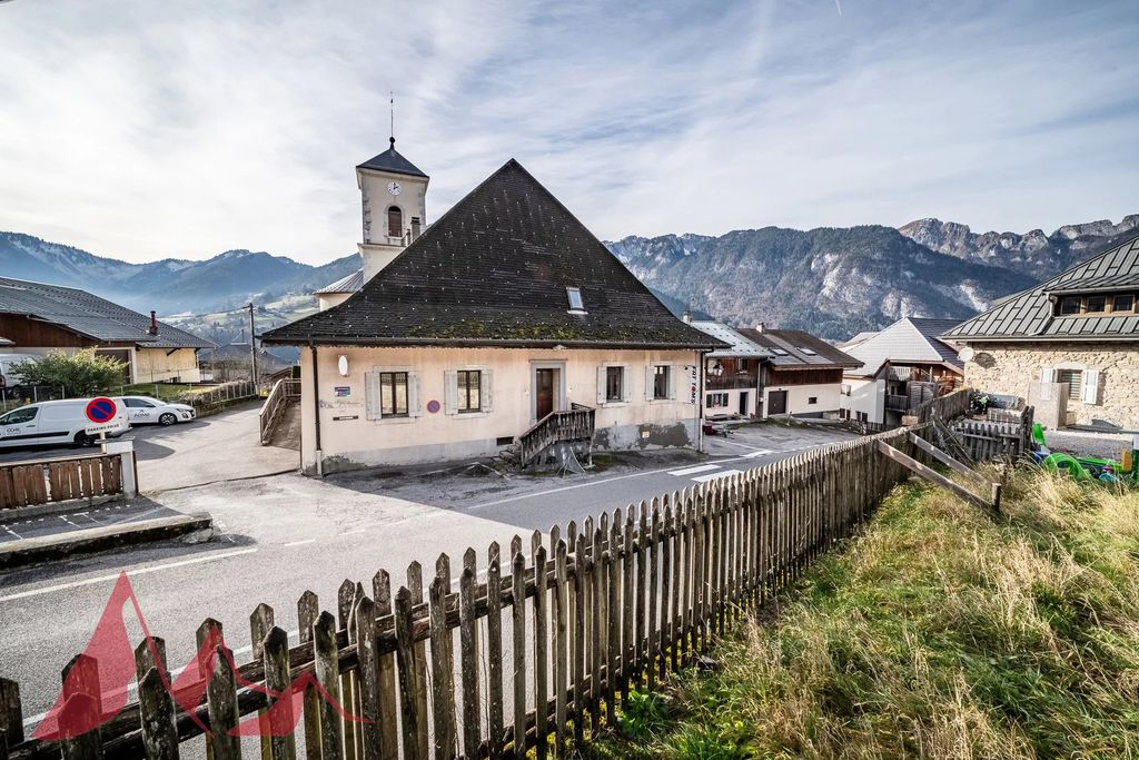 Property photo 3 of 4