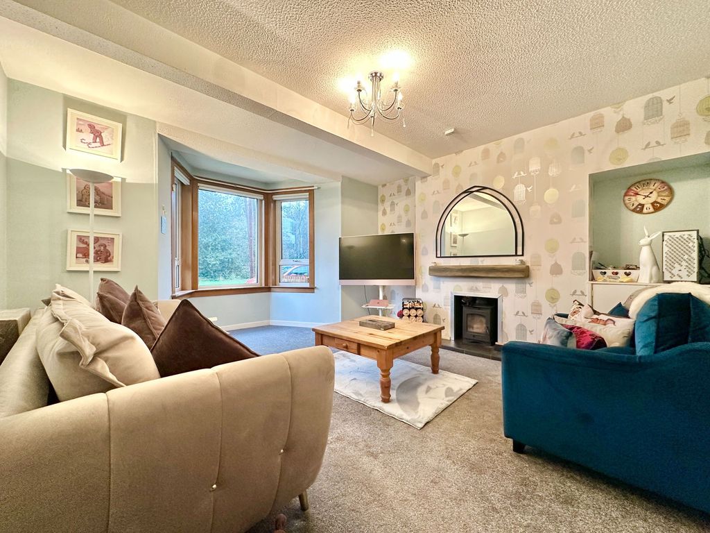 Property photo 3 of 24