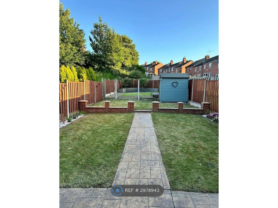 Property photo 3 of 7 Garden