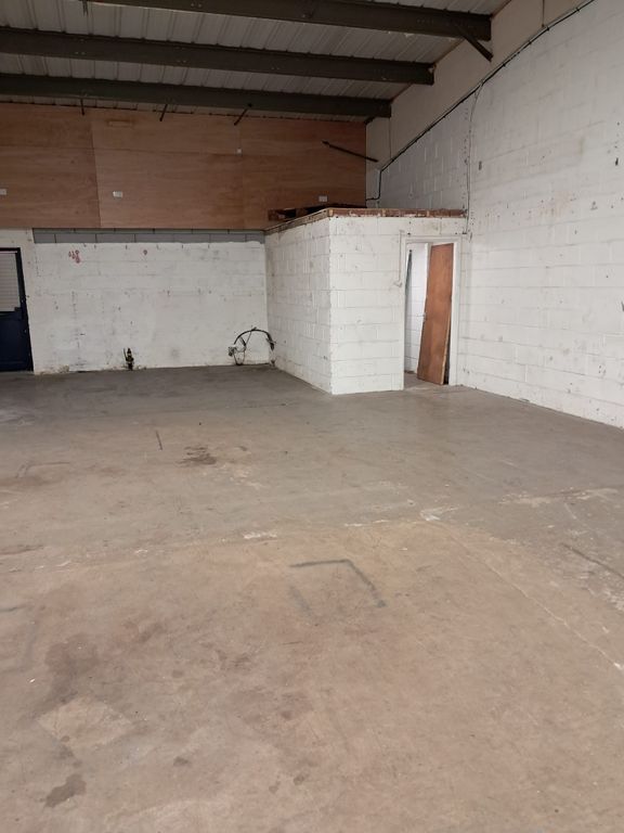 Property photo 3 of 3