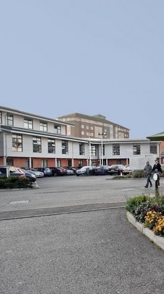 Property photo 2 of 11 Southampton4.Jpeg