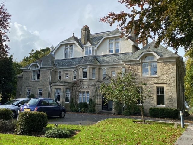 Property photo 1 of 8