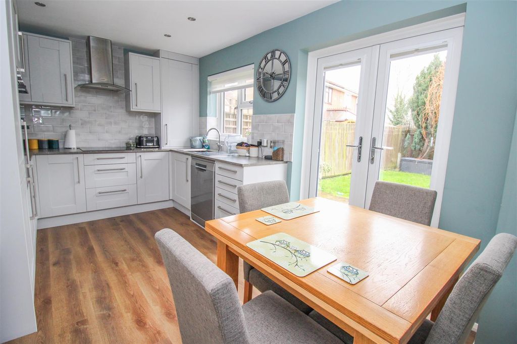 Property photo 2 of 17 Img_1180.Jpg