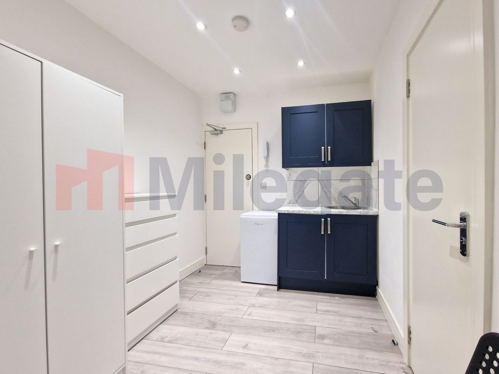 Property photo 2 of 6 Photo 2