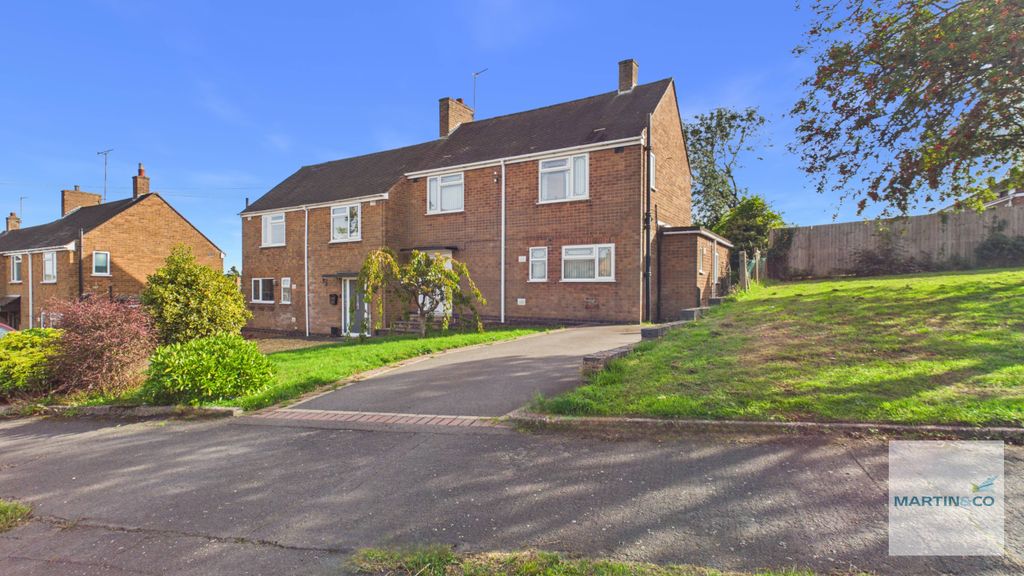 Property photo 1 of 35 Cam03663G0-Pr0313-Still046