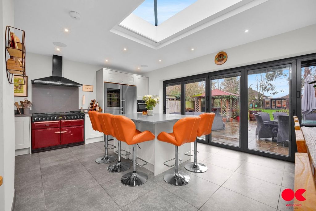 Property photo 1 of 60 Dsc09056.Jpg