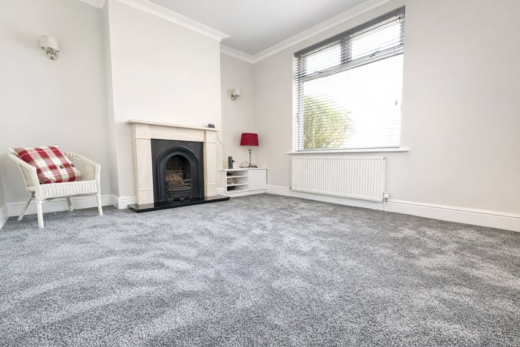 Property photo 3 of 10 Picture No. 04