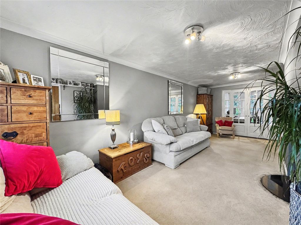 Property photo 3 of 25 Picture No. 18