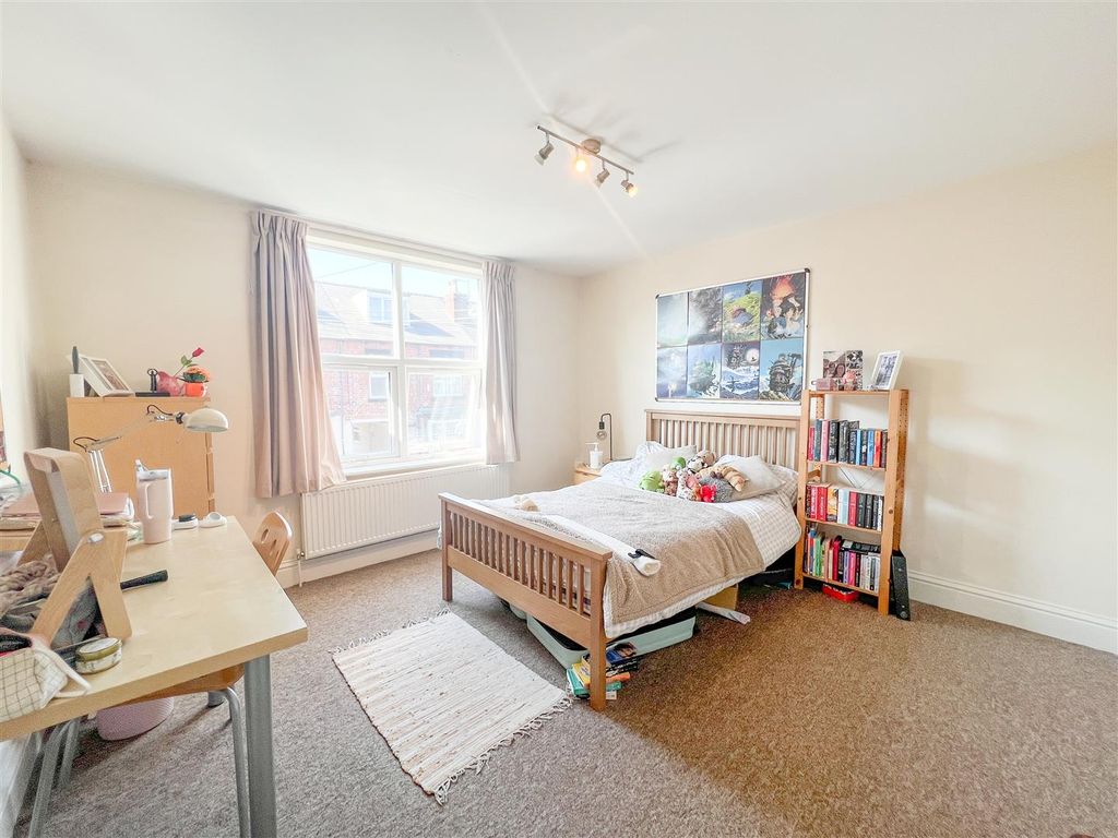 Property photo 1 of 12 Img_5652.Jpg