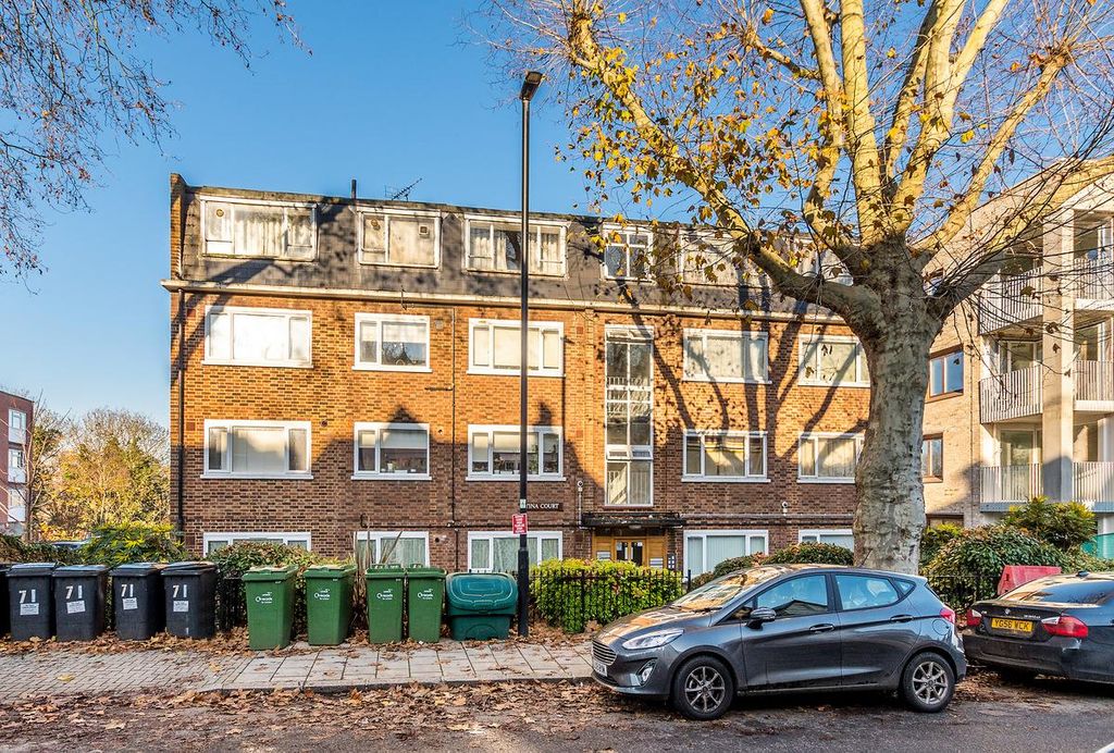 Property photo 2 of 10