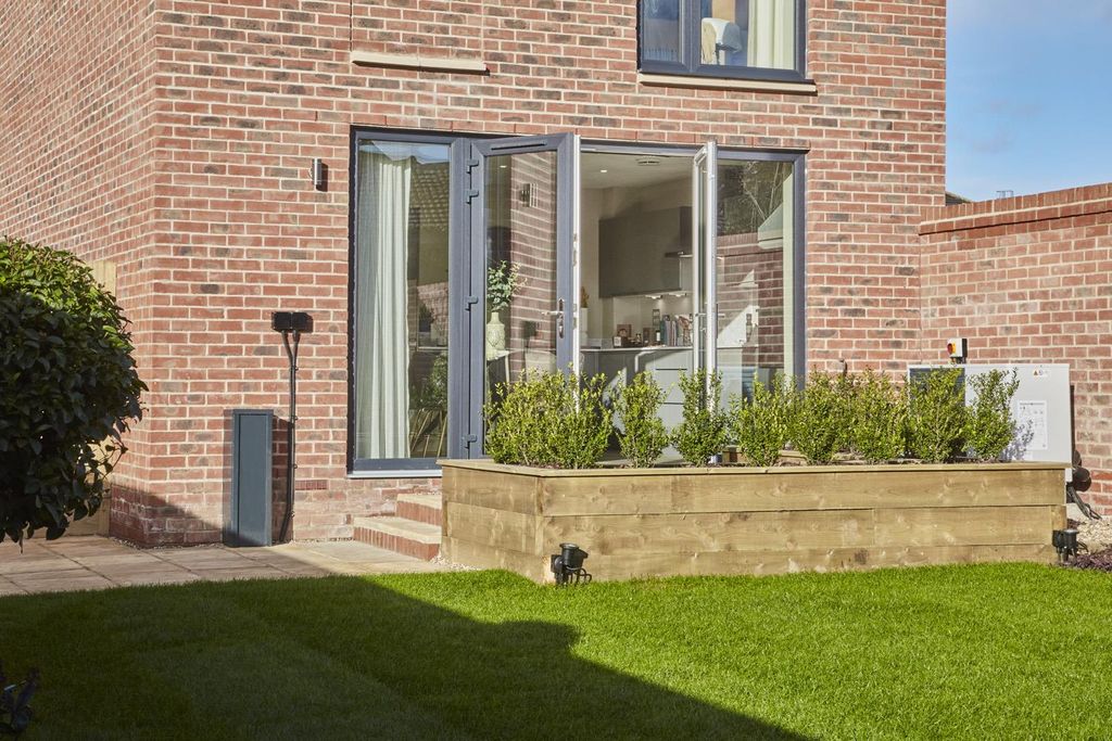 Property photo 3 of 11 242149-18.Jpg