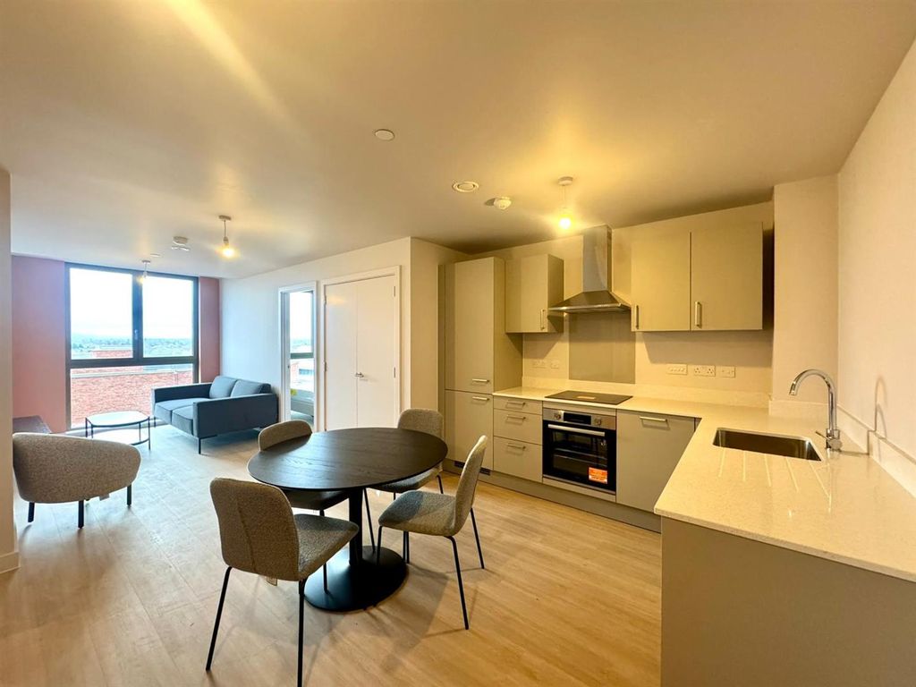 Property photo 3 of 16 Kitchen Pic 2.Jpeg