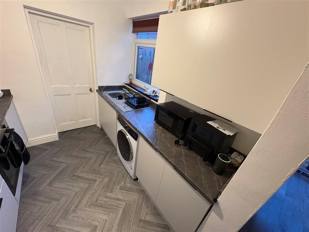 Property photo 3 of 13 Image