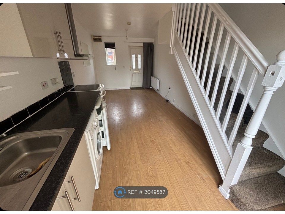 Property photo 2 of 5