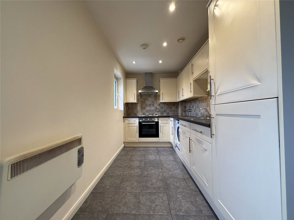 Property photo 3 of 10 Picture No. 18