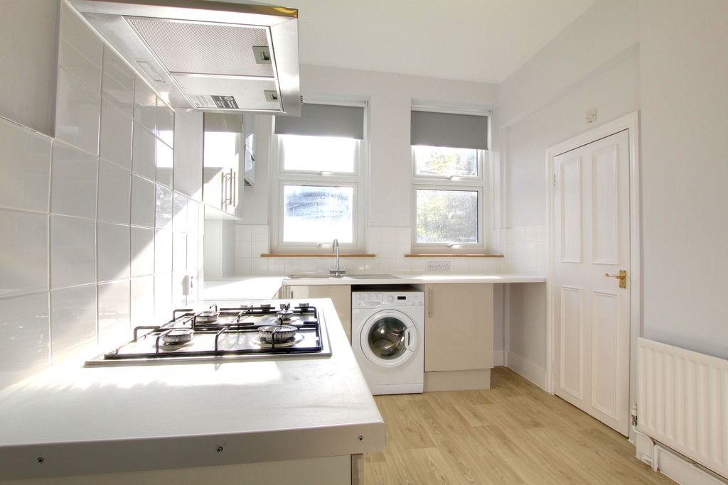 Property photo 3 of 6 3.Jpg