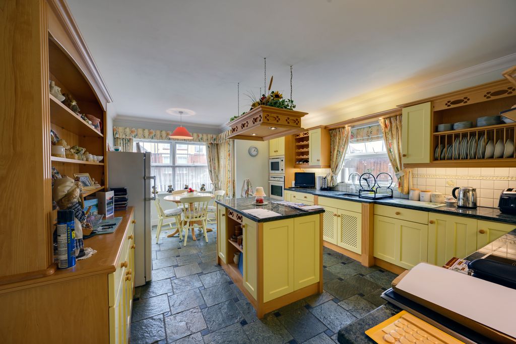 Property photo 3 of 25 Dsc_0504