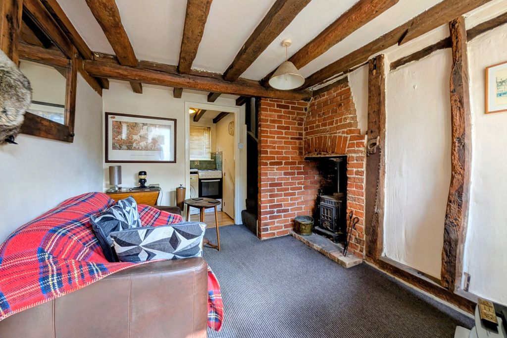 Property photo 3 of 10