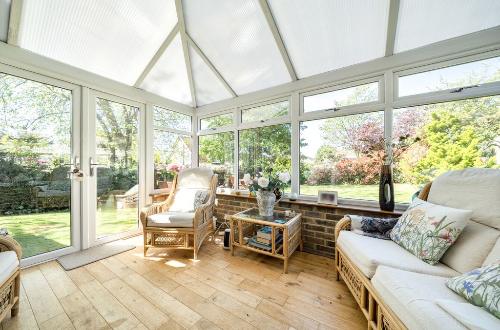 Property photo 3 of 20 1448997-23-69F337...