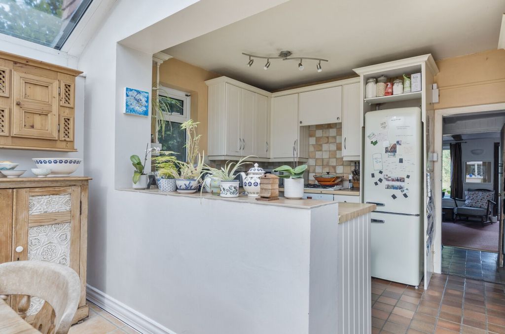 Additional image 11 of 4 bed detached house for saleSt. Marys Road, Liss GU33