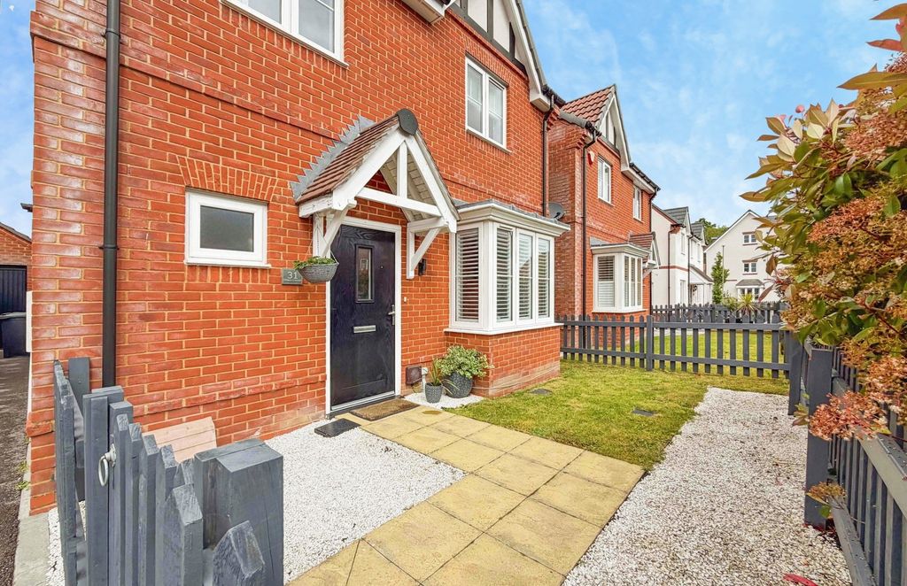 Property photo 1 of 29