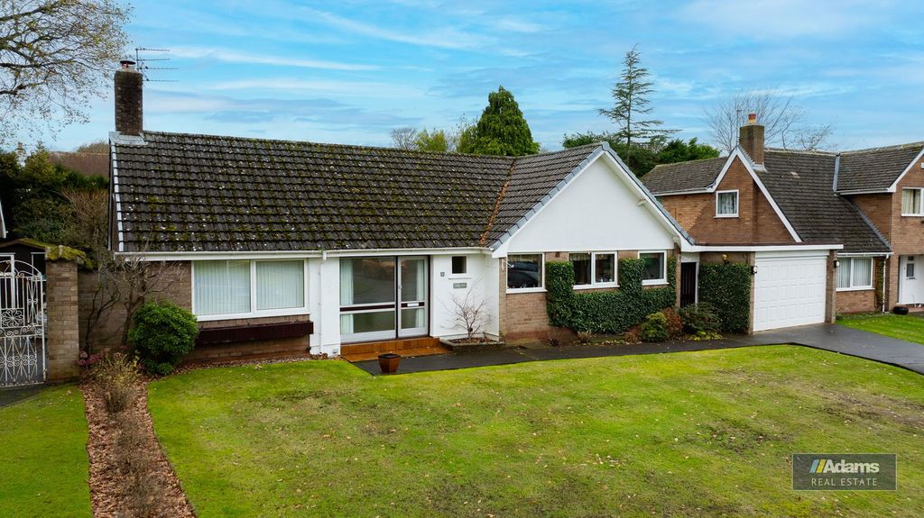 Property photo 1 of 27