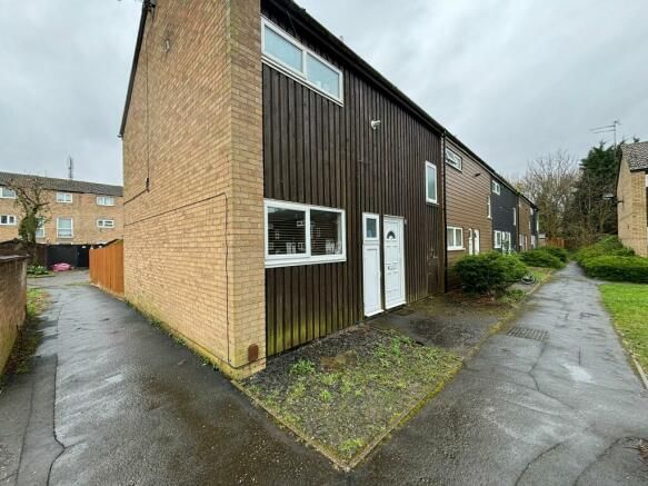 Property photo 1 of 2 Front