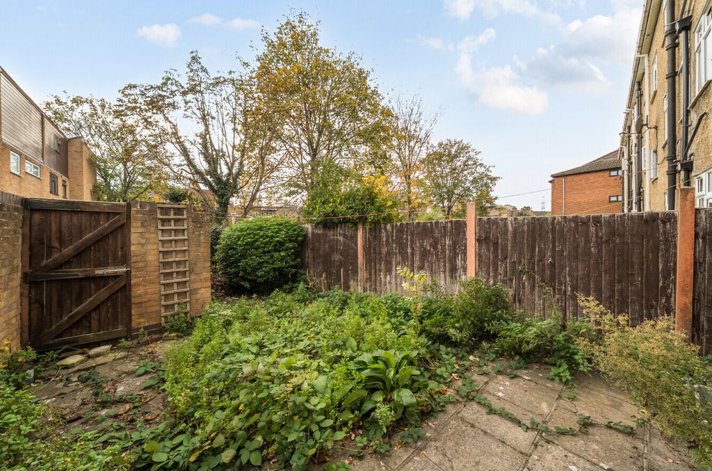 Property photo 2 of 4 Picture No. 05