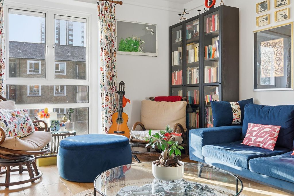 Property photo 1 of 13 Image