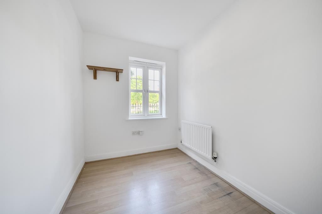 Property photo 3 of 20 Bedroom