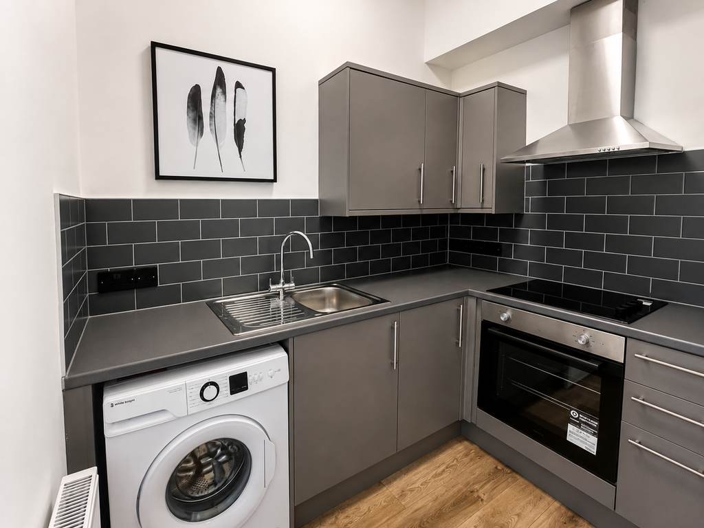 Property photo 2 of 6 Kitchen