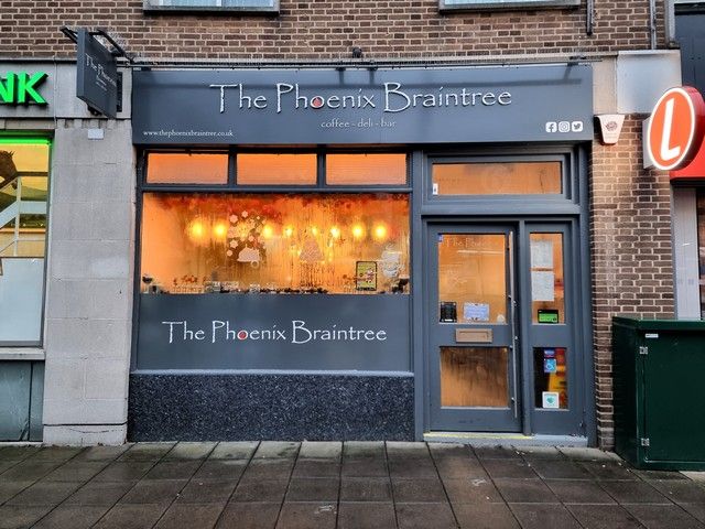 Property photo 1 of 2