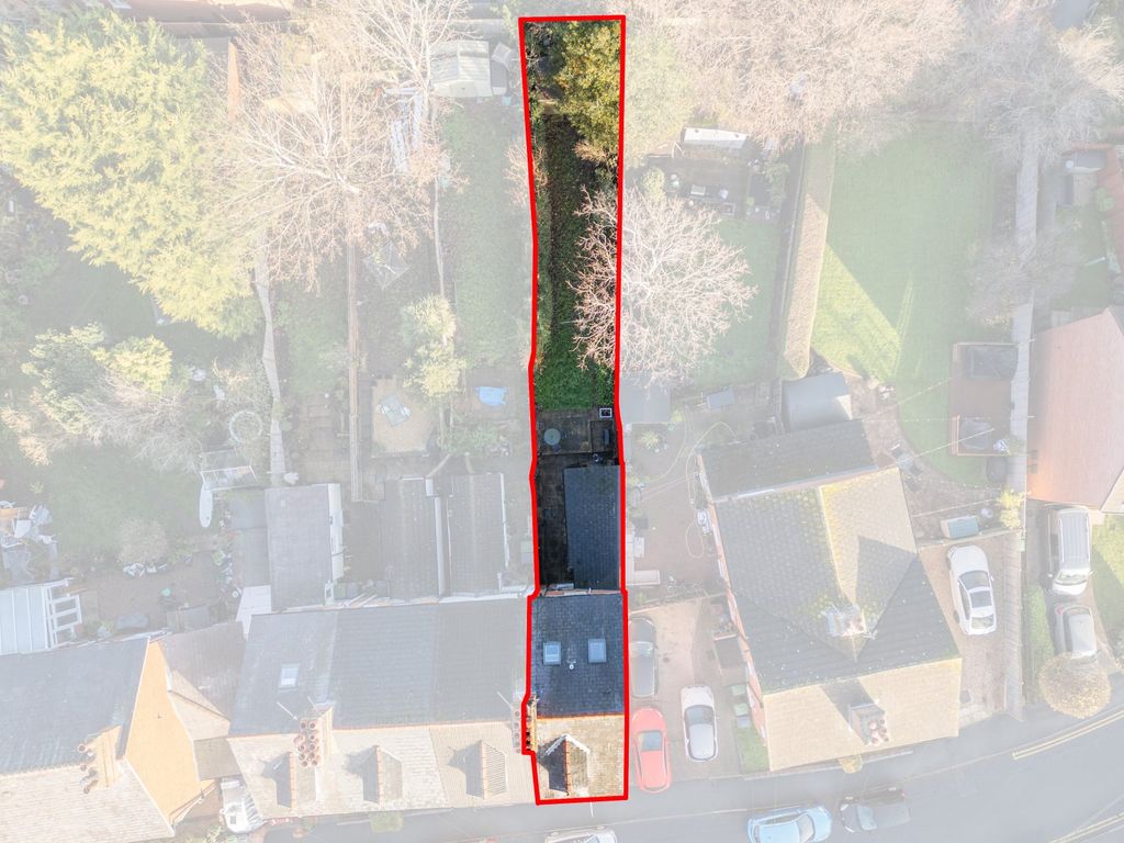 Property photo 2 of 19 Picture No. 21