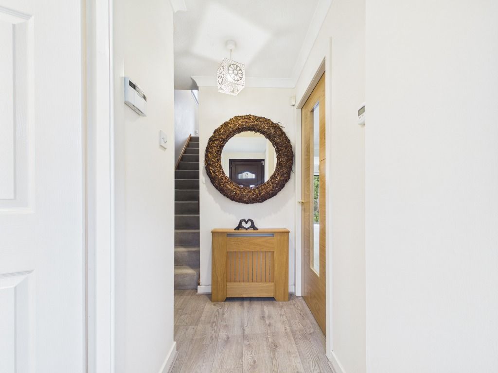 Property photo 2 of 30