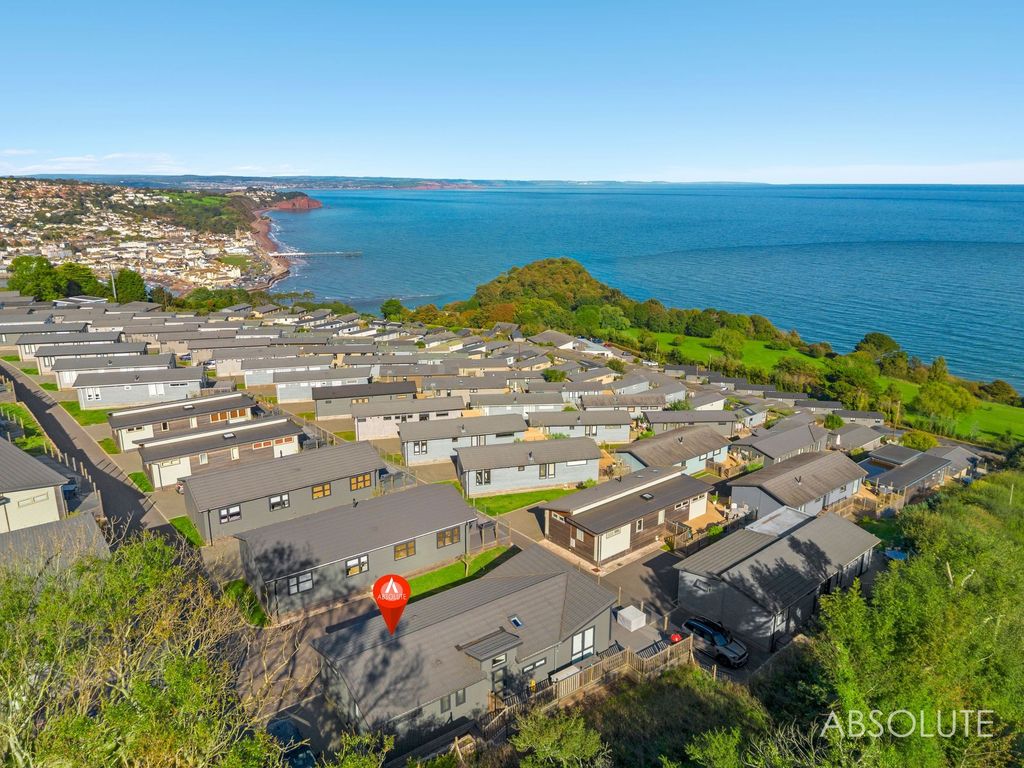 Property photo 3 of 32