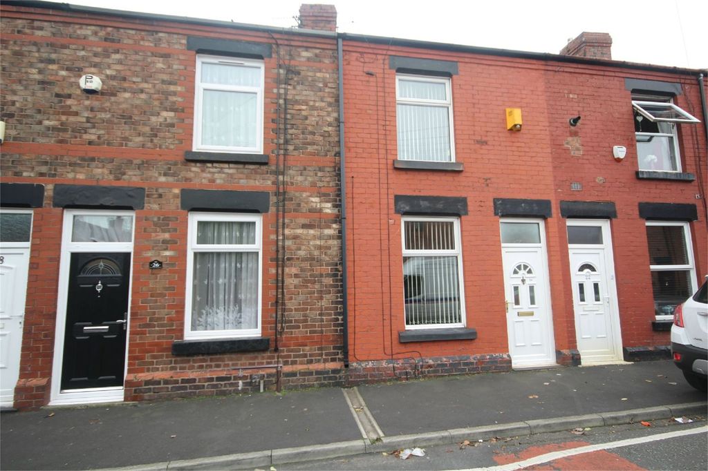 Property photo 1 of 8