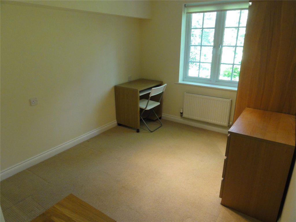 Property photo 3 of 6 Picture No. 27