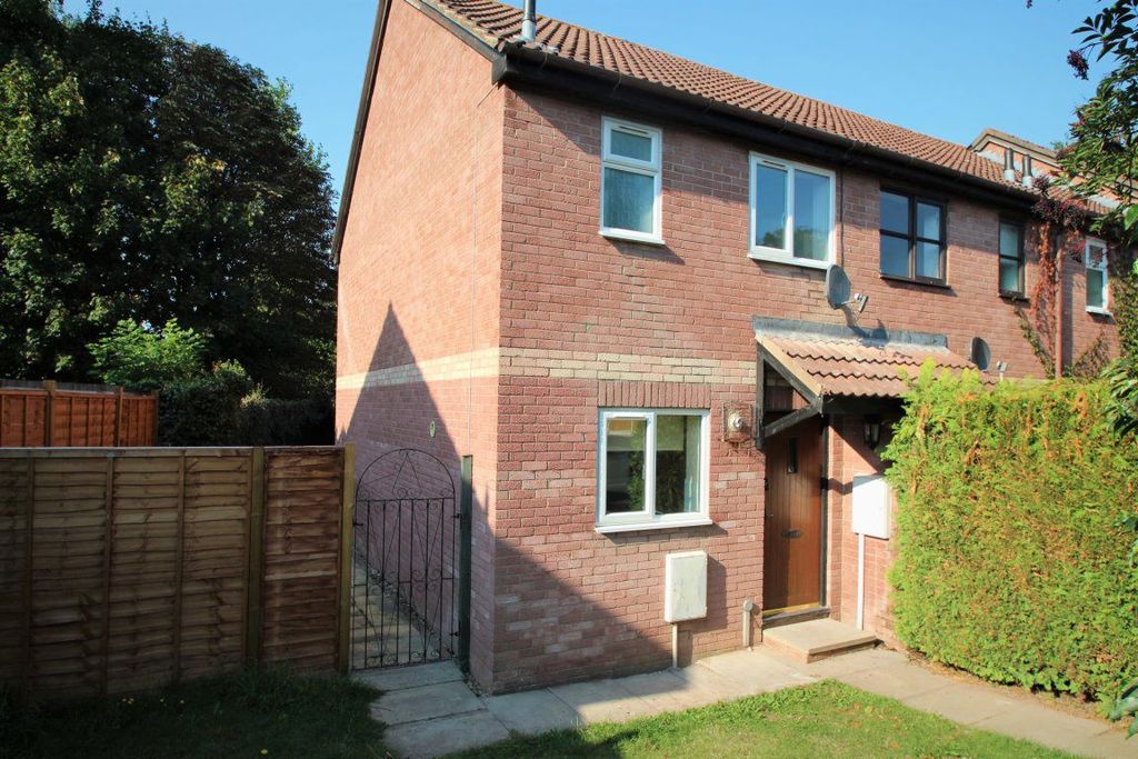 Property photo 1 of 9