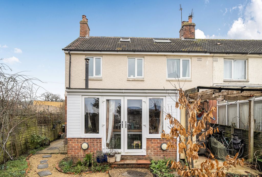 Property photo 1 of 24 1418408-22-699710...