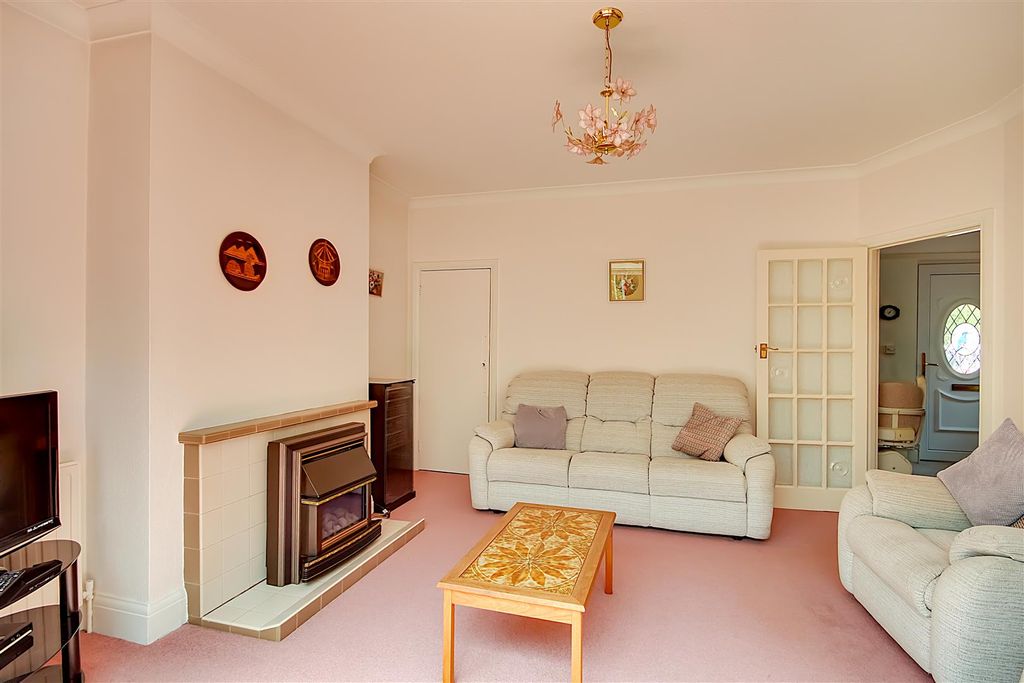 Property photo 3 of 22 Img_0518-Img_0520.Jpg