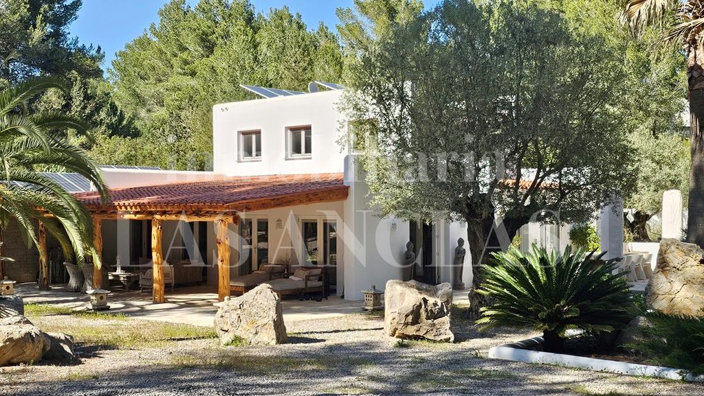 Property photo 3 of 10