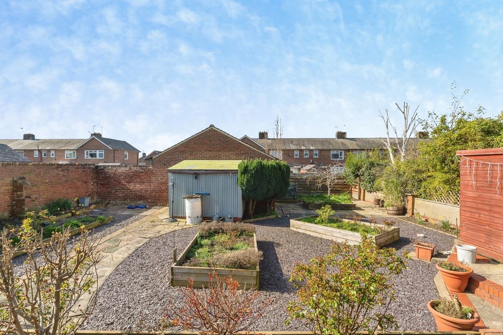 Property photo 2 of 17 Pbox-Img.Jpg