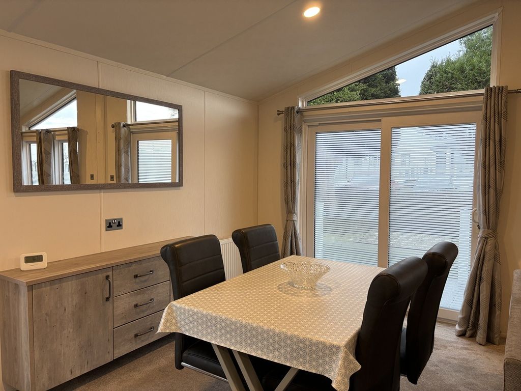 Property photo 3 of 8 Delta Superior At Smithy Leisure Park