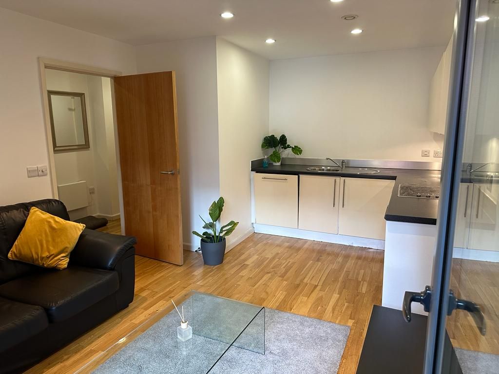 Property photo 2 of 8