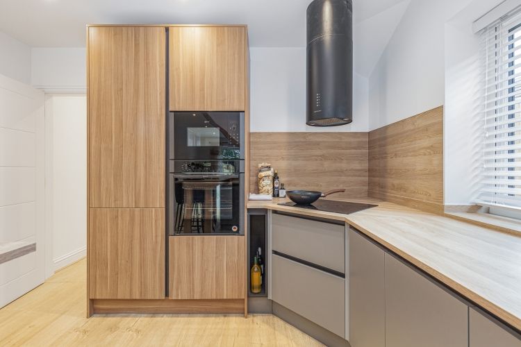 Property photo 2 of 14 307360